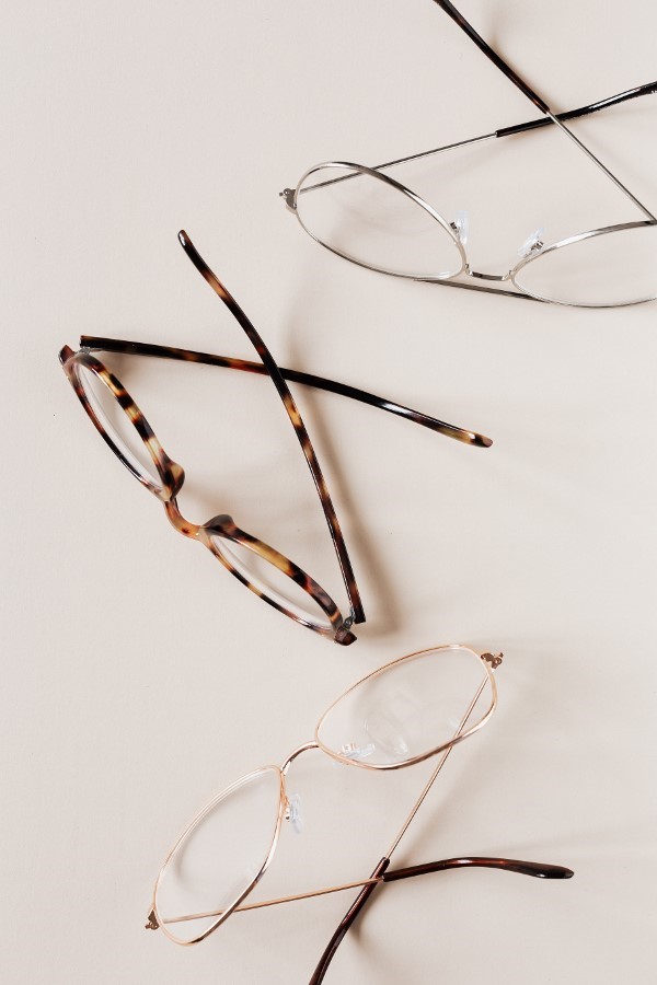 Spec Frames.jpg
